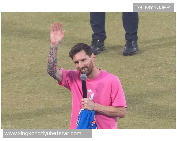 2025年足球收入榜揭晓C罗以28亿独占鳌头梅西紧随其后